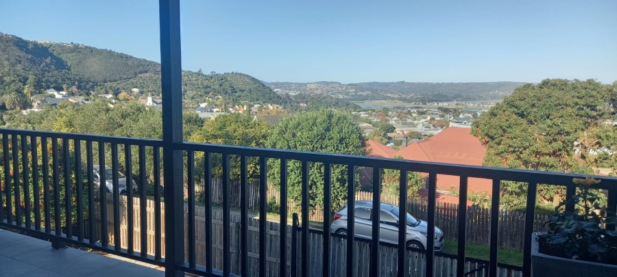 4 Bedroom Property for Sale in Knysna Central Western Cape